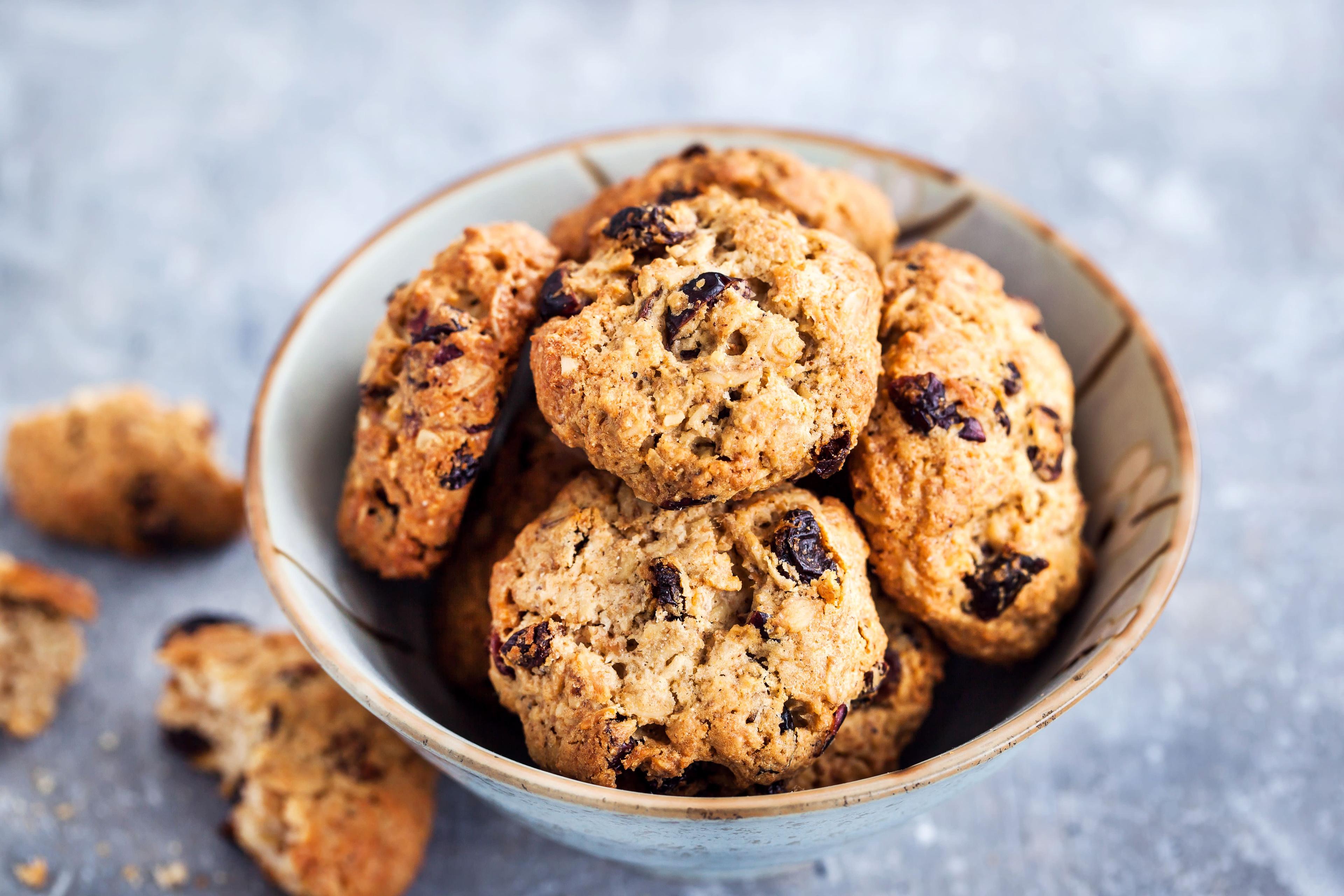 Cranberry and oatmeal cookiesimage